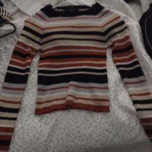 Forever 21 long sleeve shirt